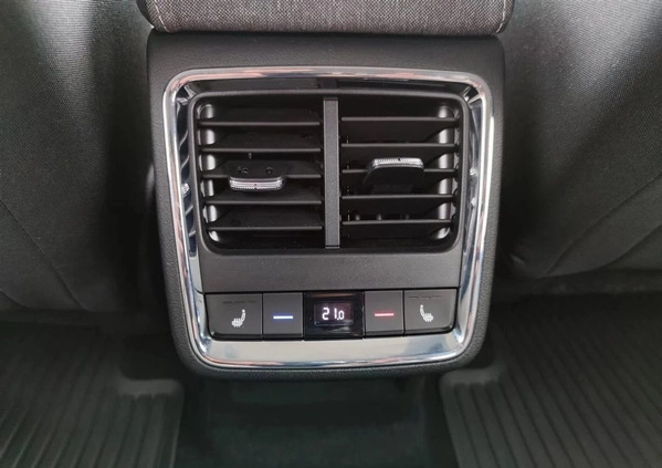 Skoda Enyaq cena 179900 przebieg: 6344, rok produkcji 2022 z Lubsko małe 529